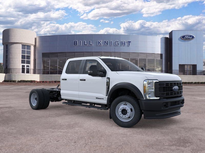 2026 Ford F-450SD Fleet in Oxford White — front three-quarter view