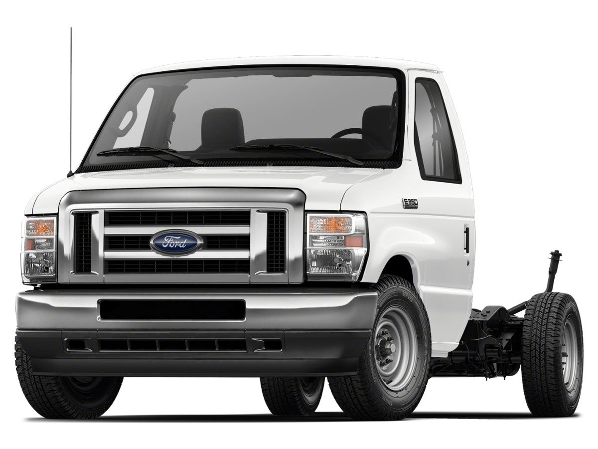 2026 Ford E-350SD Base Fleet in Oxford White — front three-quarter view
