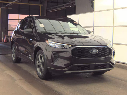 2023 Ford Escape — side profile view