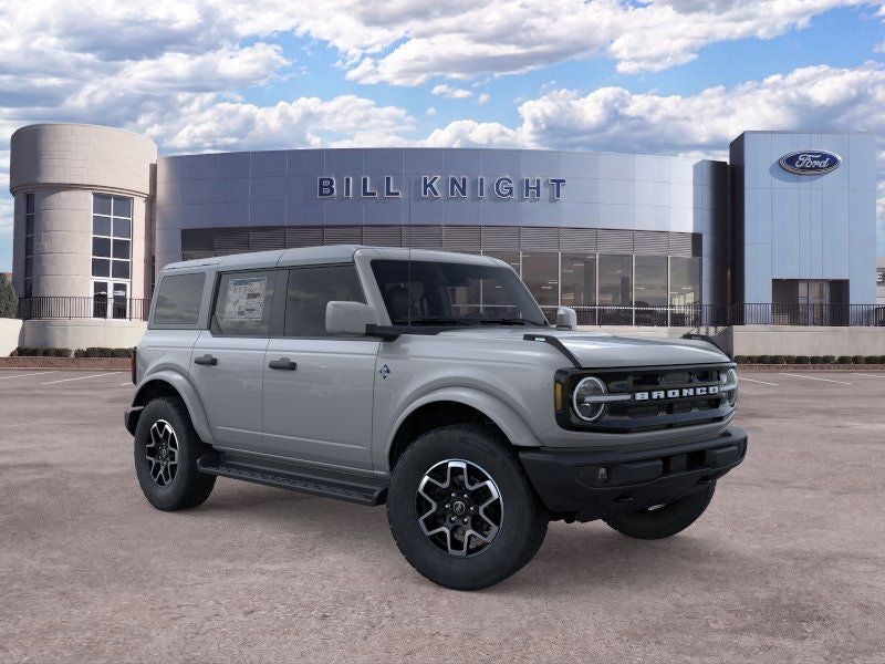 2026 Ford Bronco Outer Banks in Avalanche Gray — front three-quarter view