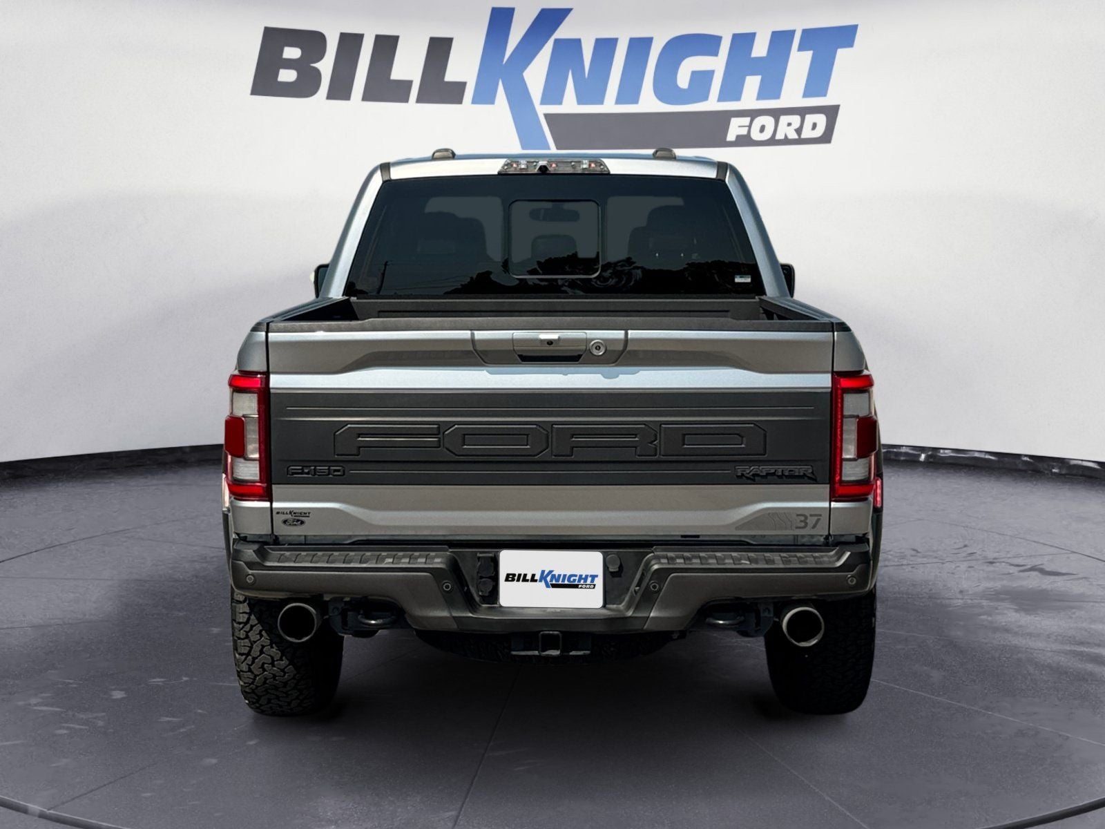 2021 Ford F-150 — interior view