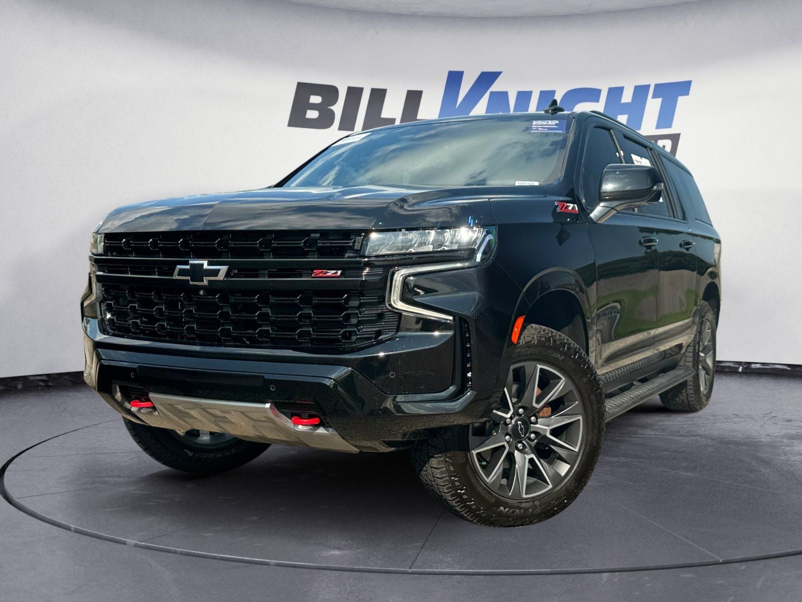 2024 Chevrolet Suburban Z71 in Black — front three-quarter view