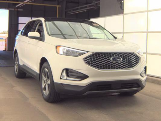 2023 Ford Edge SEL in White Metallic — front three-quarter view
