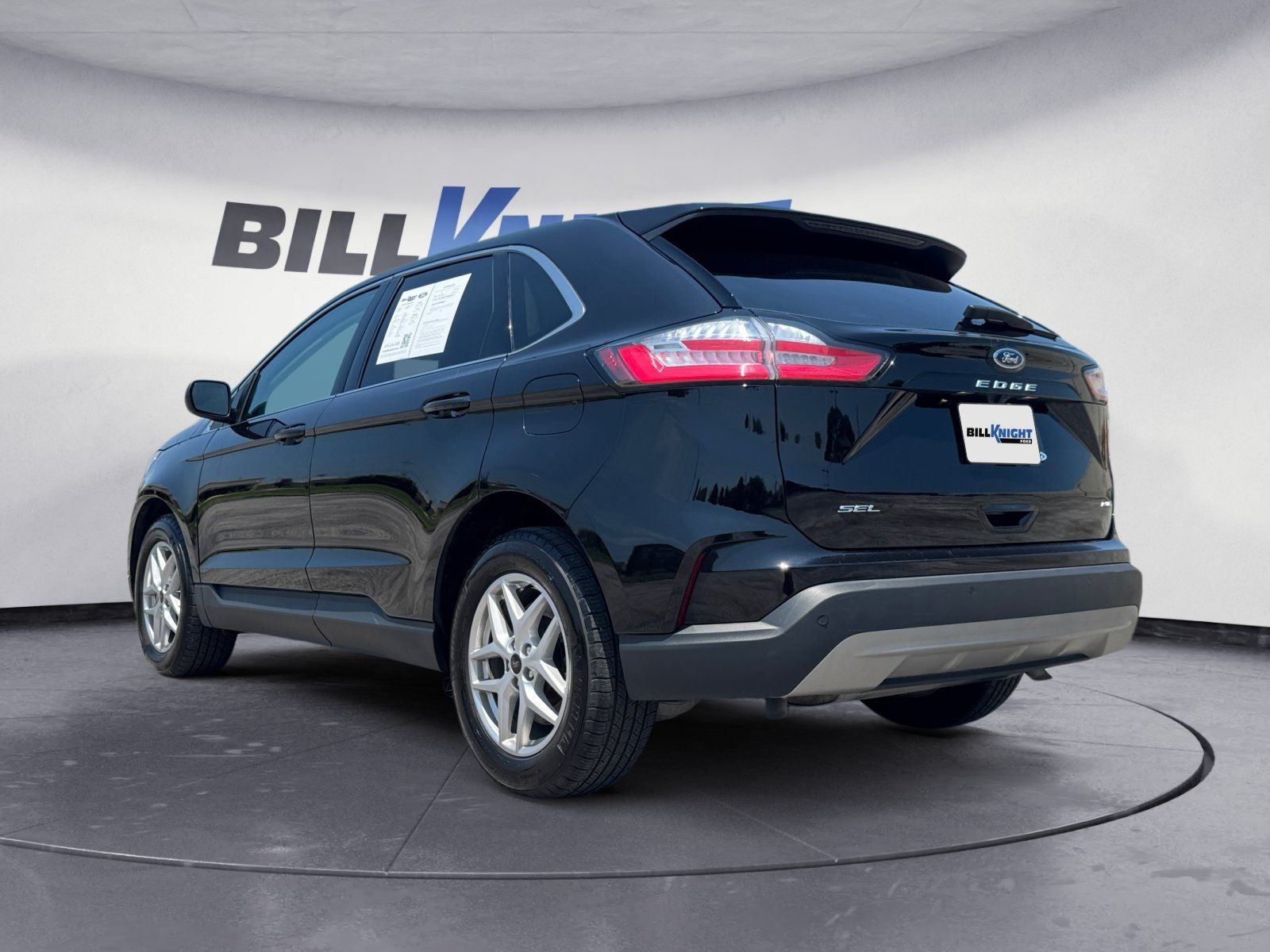 2023 Ford Edge — rear three-quarter view